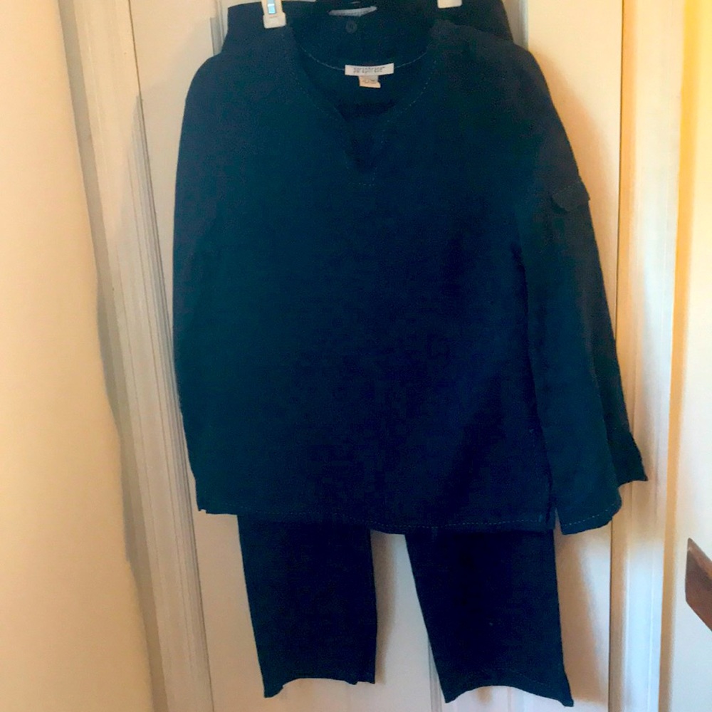 Paraphrase two piece linen set